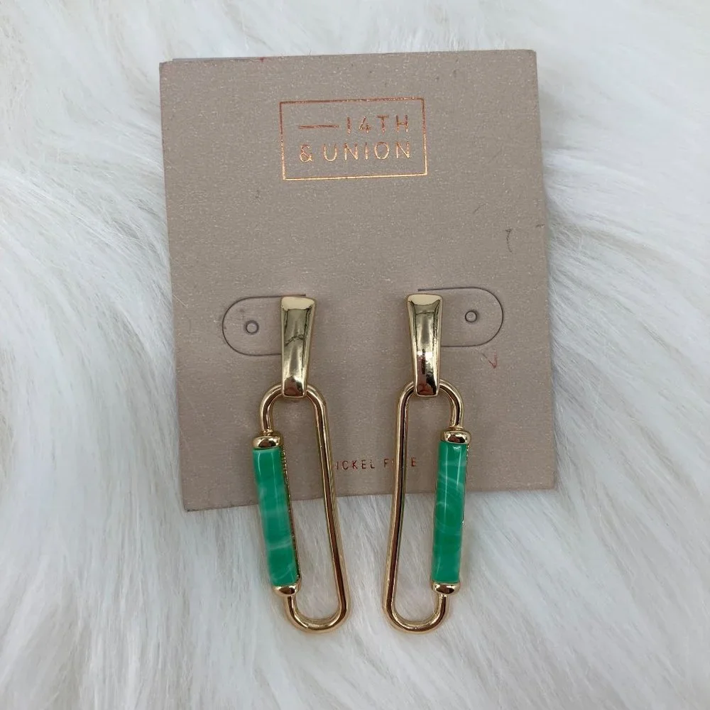 14TH & UNION - OS - NWT Golden and Green Earrings - Picture 2 of 3